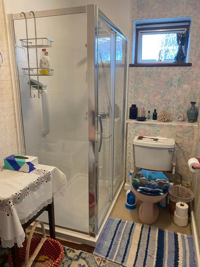 Chiswick Riviera With Free Parking Bed & Breakfast London Eksteriør bilde